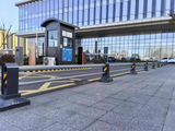 Steel metal road municipal guardrails, guardrail machines, non-road barriers, highway traffic anti-collision barriers are used for urban sidewalk railings