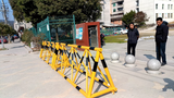 Safety facilities at the entrance of kindergartens, schools, gas stations, anti-horse moving guardrails, roadblocks, and steel anti-collision guardrails